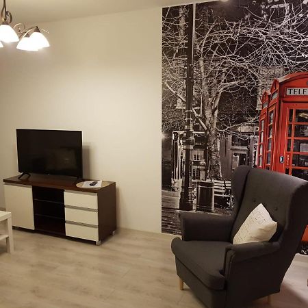 Kaja Apartamenty Легница Екстериор снимка