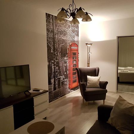 Kaja Apartamenty Легница Екстериор снимка