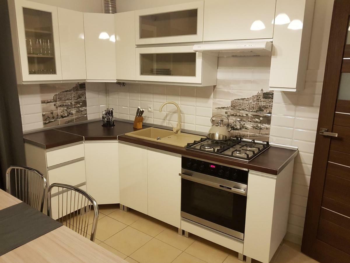 Kaja Apartamenty Легница Екстериор снимка
