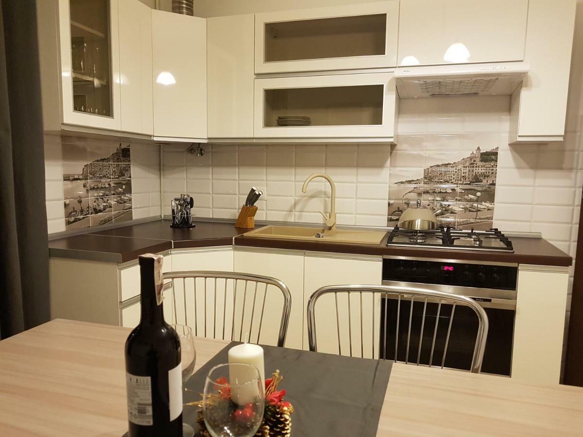 Kaja Apartamenty Легница Екстериор снимка