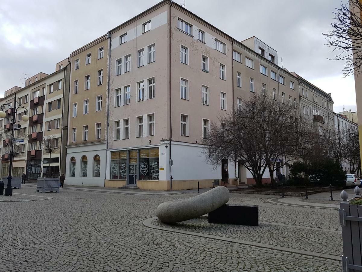 Kaja Apartamenty Легница Екстериор снимка