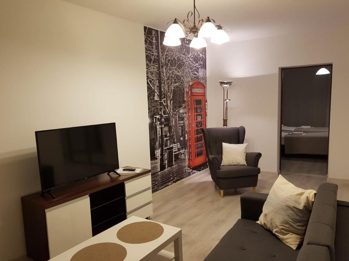 Kaja Apartamenty Легница Екстериор снимка