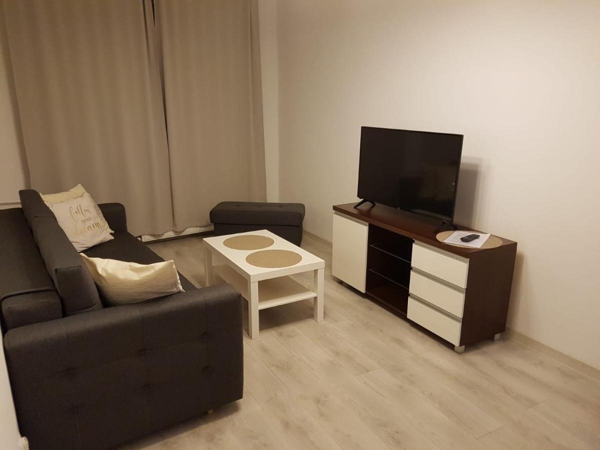 Kaja Apartamenty Легница Екстериор снимка